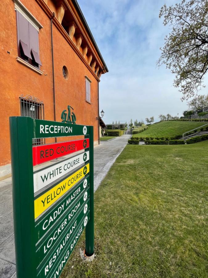 Garda Golf House Villa Сояно дел Лаго Екстериор снимка